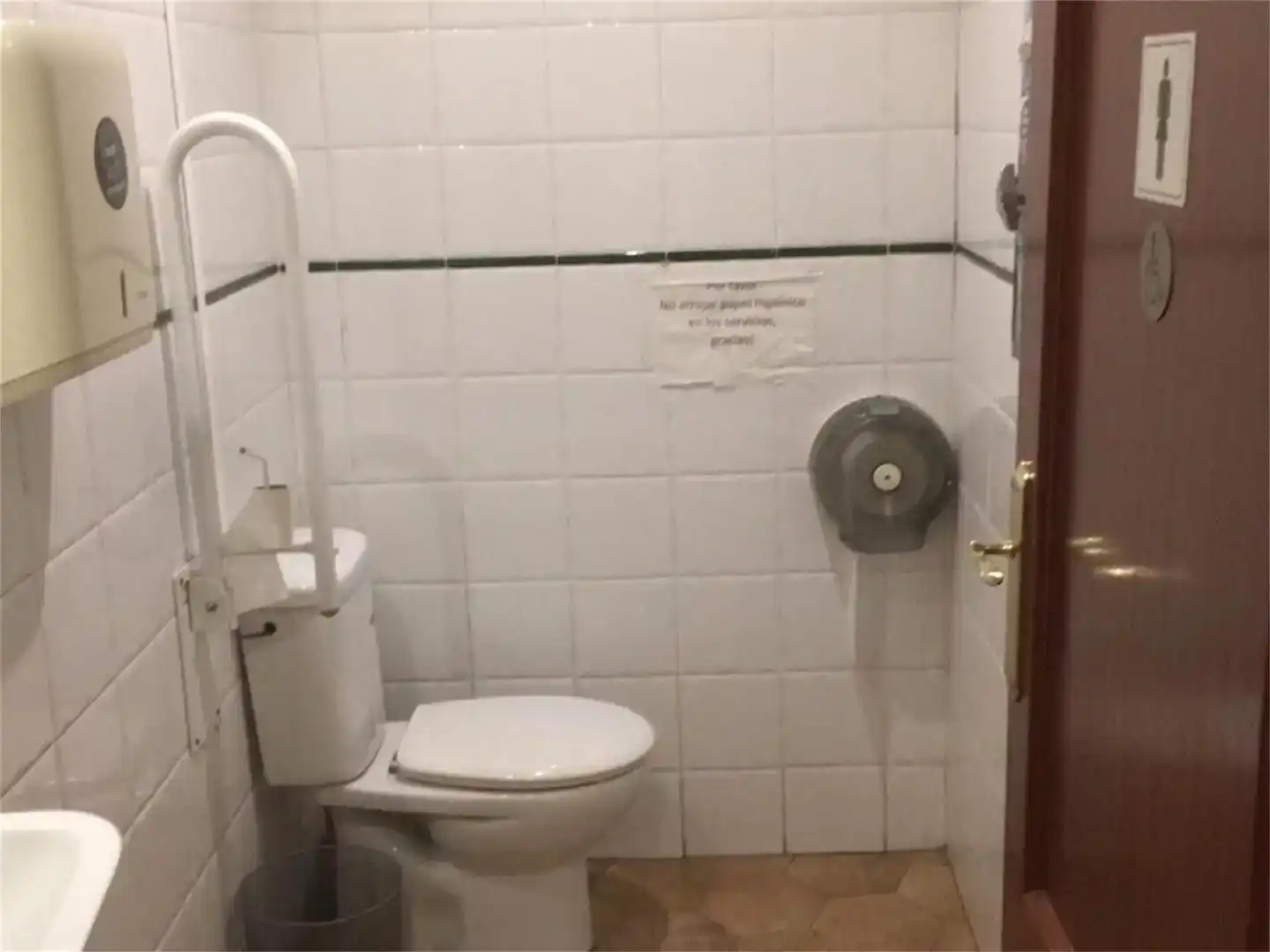 Bany de Planta baixa de lloguer en Valencia amb Aire condicionat
