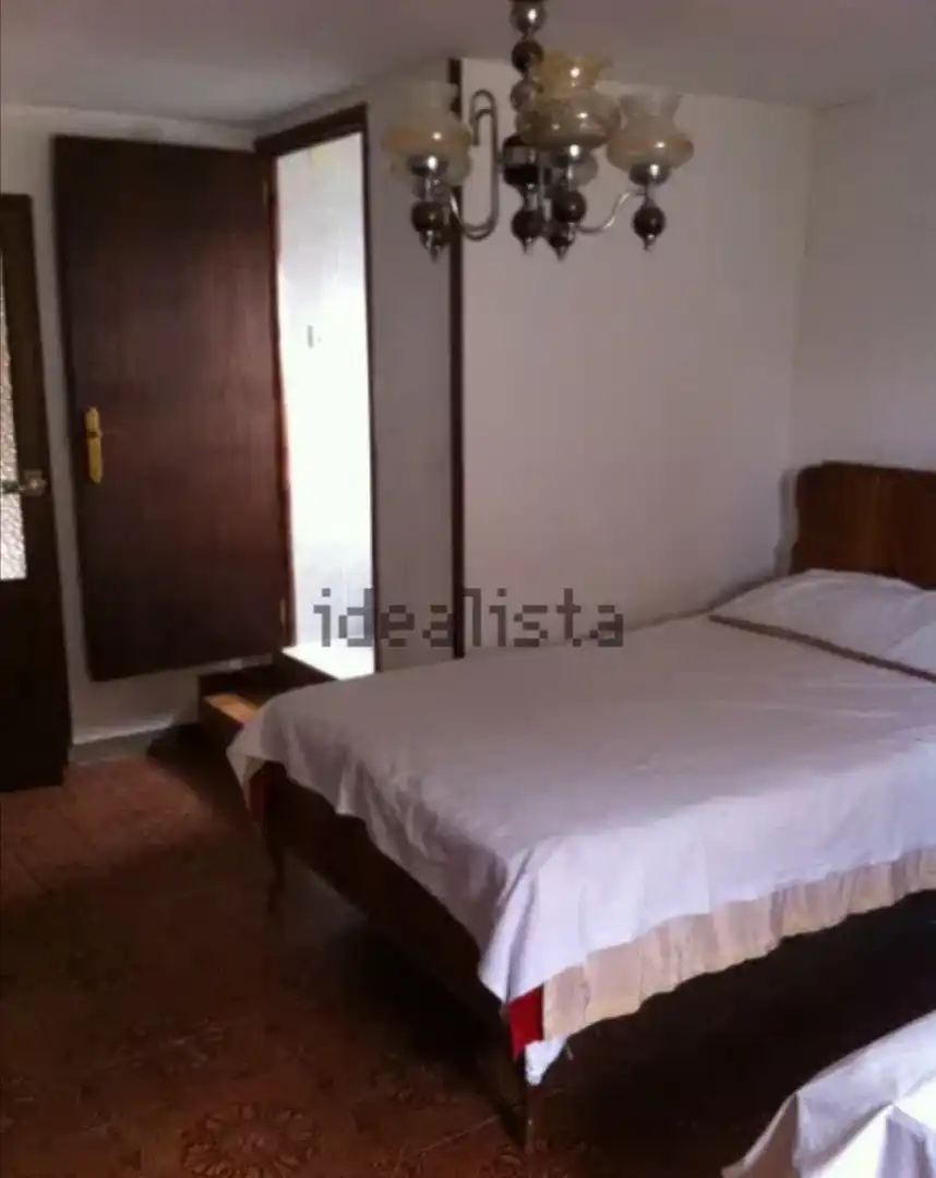 Habitación de Casa o chalet en venta en Castrojeriz con Calefacción, Jardín privado y Amueblado