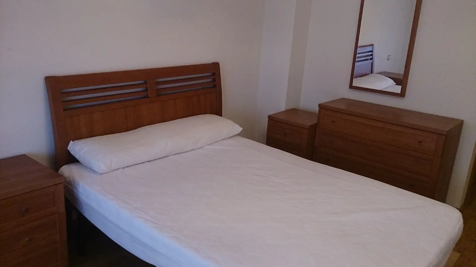 Schlafzimmer von Wohnung zur Miete in Zaragoza mit Klimaanlage, Heizung und Parkett