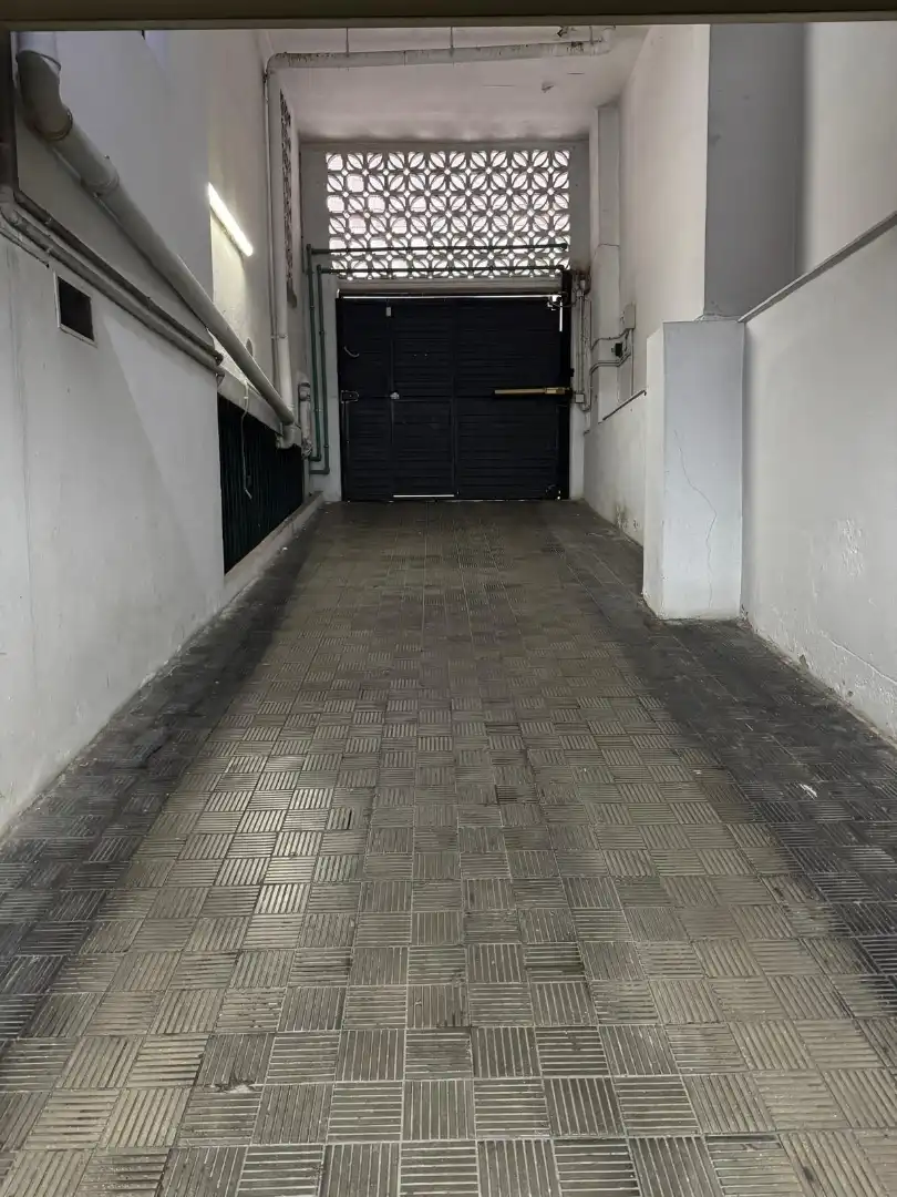 Aparcament de Pis en venda en Cádiz amb Terrassa