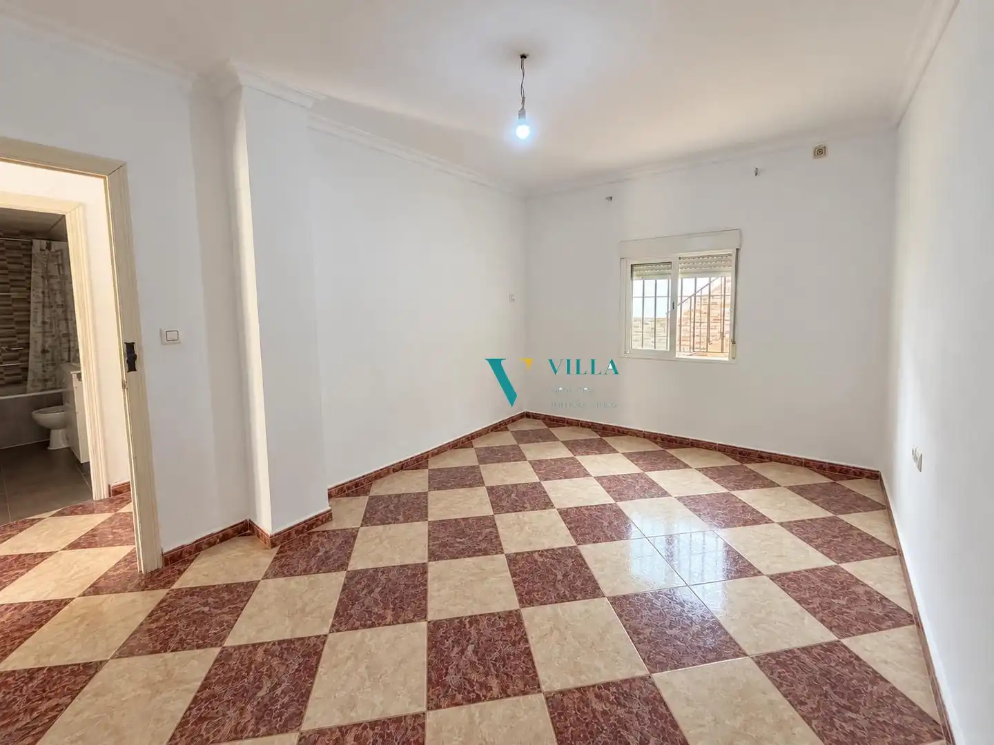 Sala d'estar de Casa o xalet en venda en Alcalá de Guadaira amb Aire condicionat i Traster
