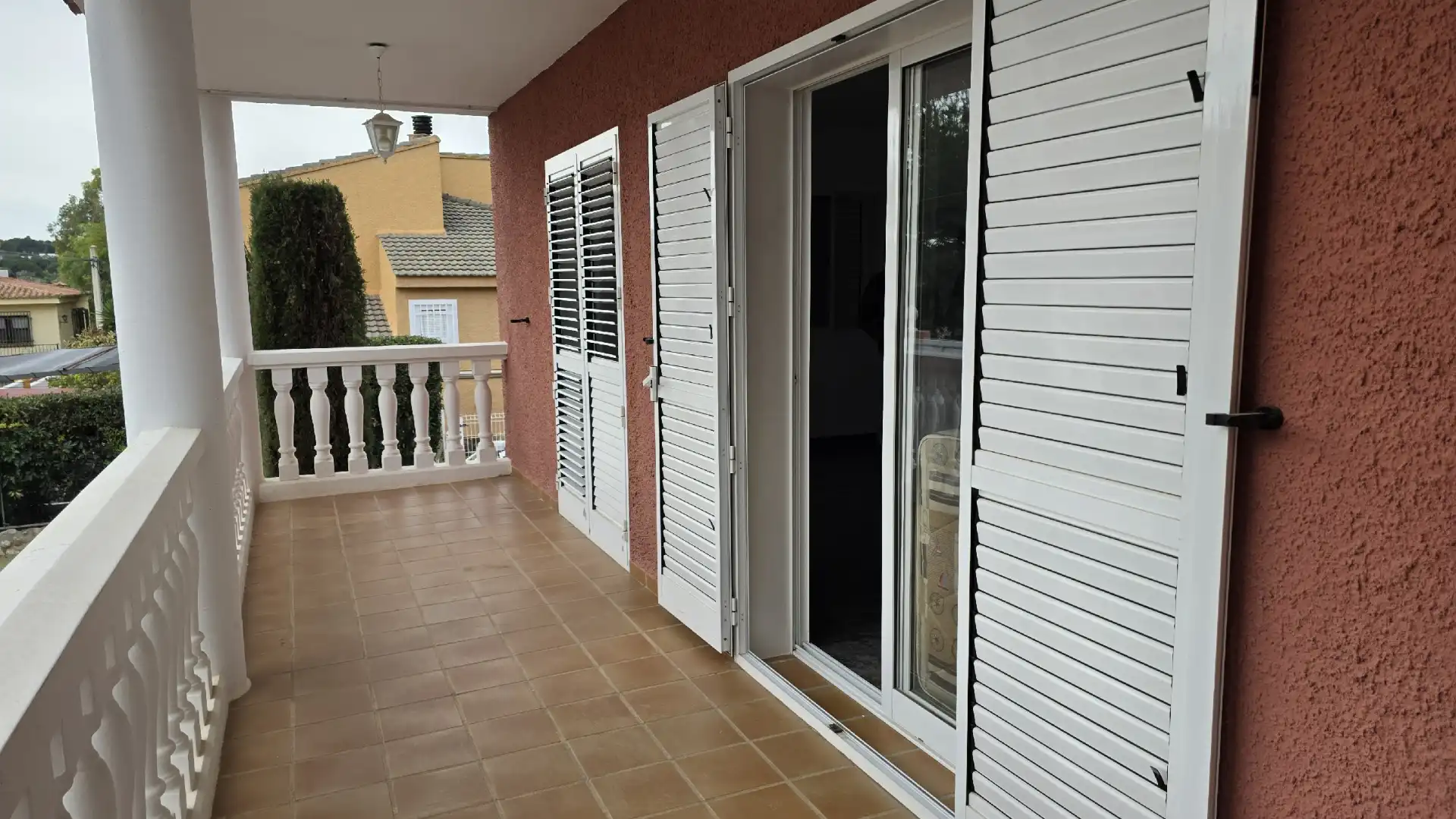 Terraza de Casa o chalet en venta en Chiva con Aire acondicionado, Jardín privado y Terraza