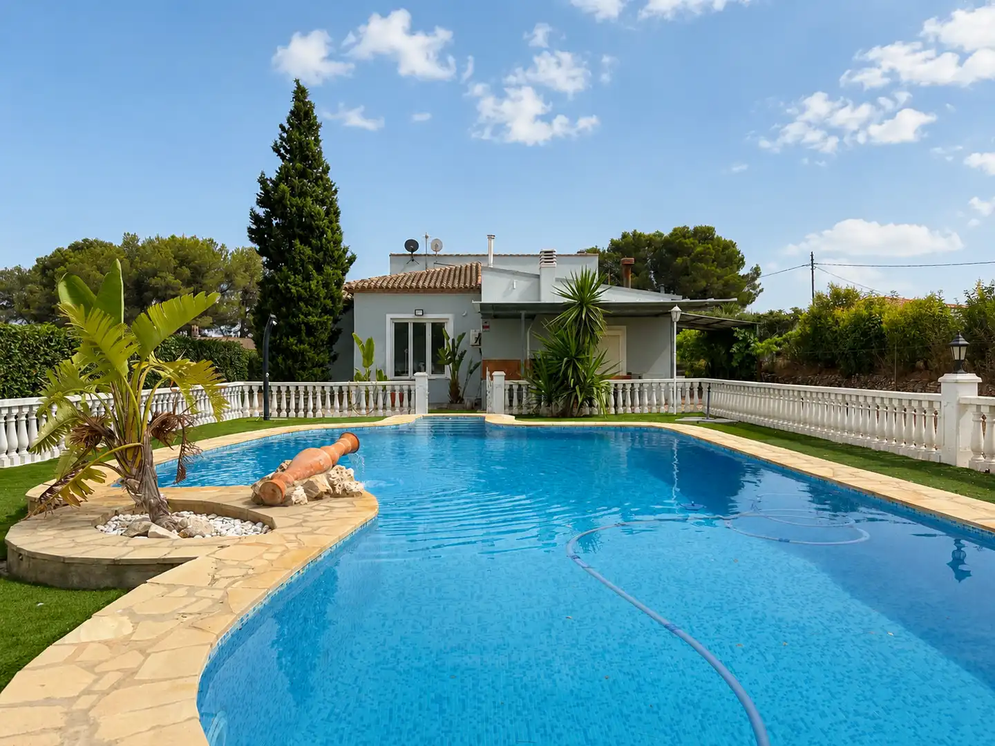 Piscina de Casa o chalet en venta en Ontinyent con Aire acondicionado, Calefacción y Jardín privado