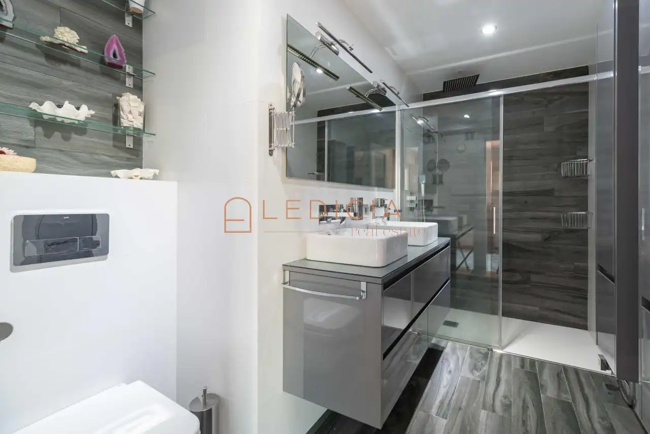Penthouse mit Aufzug zur Miete in Colon 17, imagen 17