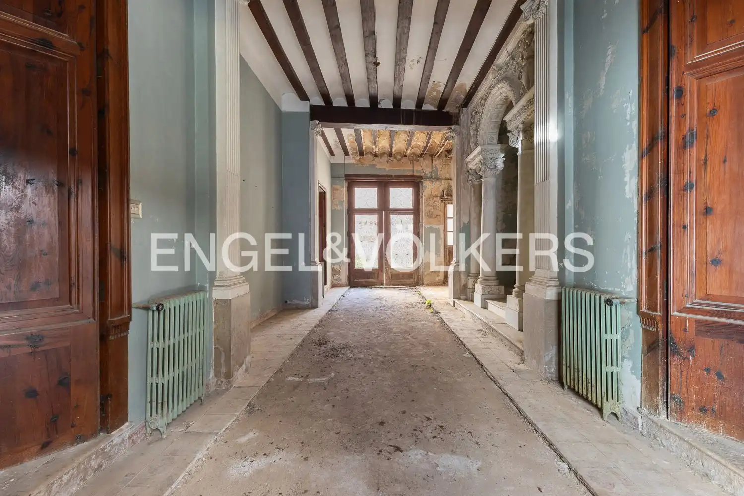 Houses for sale in Sueca  with Heating, Terrace and Balcony