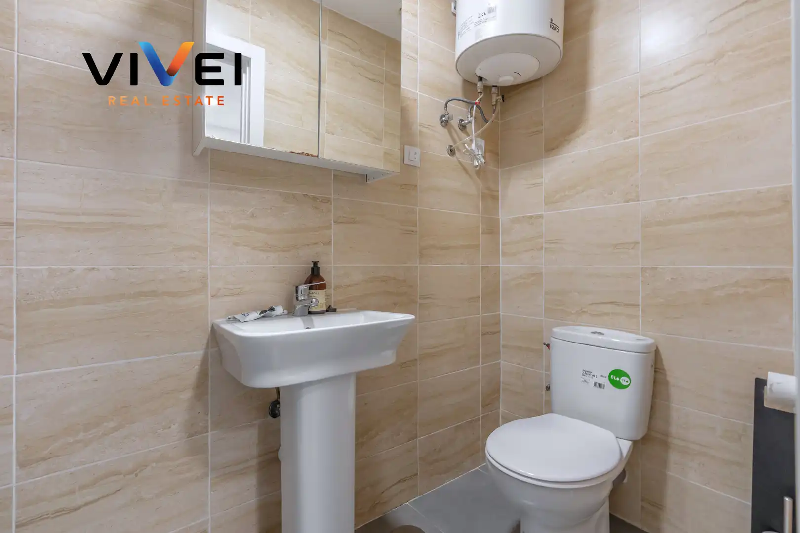 Baño de Piso en venta en Madrid con Calefacción y Balcón