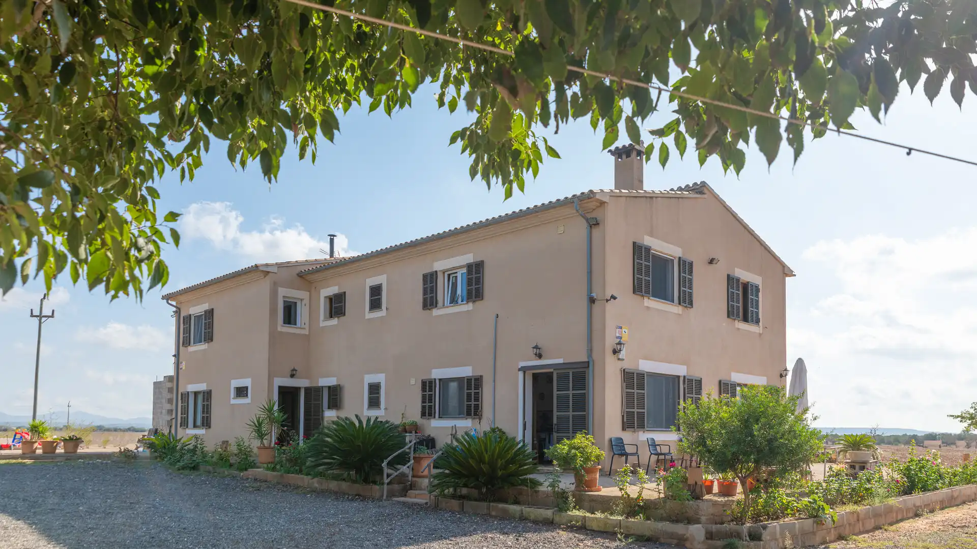 Vista exterior de Finca rústica en venda en Campos amb Calefacció, Terrassa i Traster