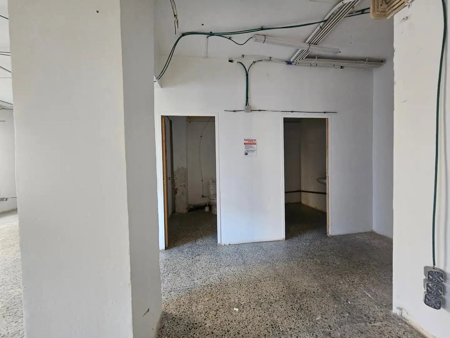 Local comercial en venda a Centre - Sant Oleguer, imagen 30