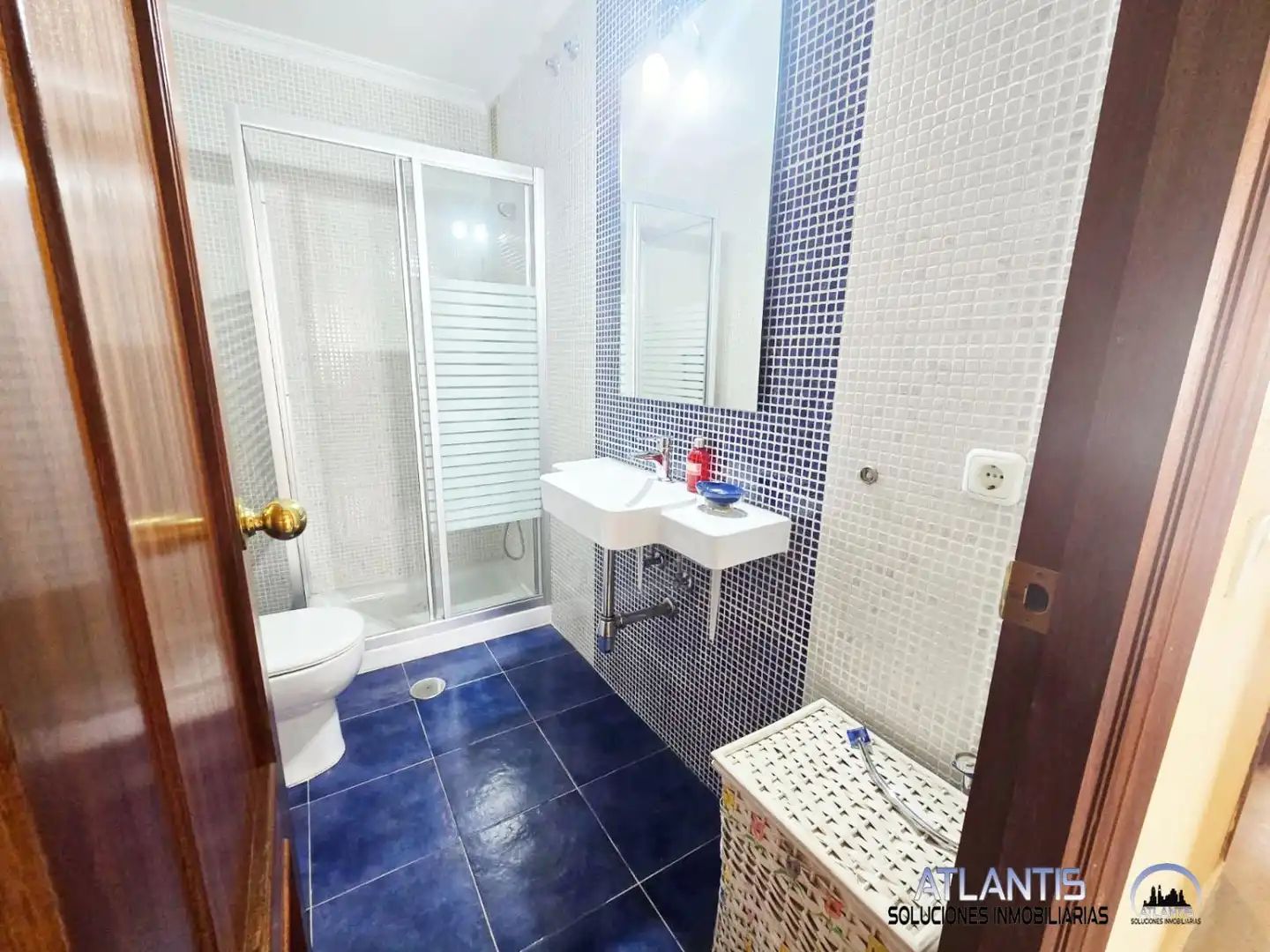 Badezimmer von Wohnung zum Verkauf in Sevilla mit Abstellraum