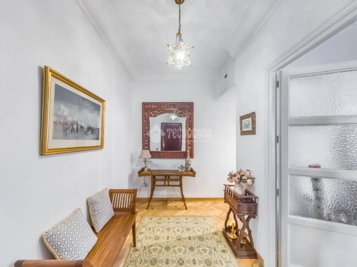 Wohnung zum Verkauf in Madrid mit Klimaanlage, Heizung und Terrasse