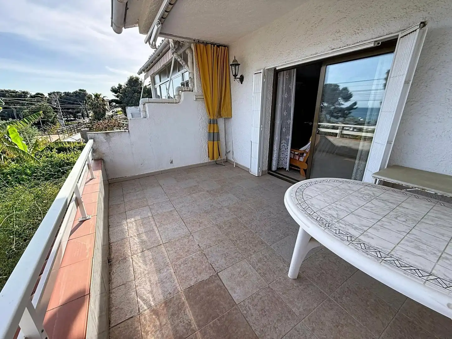 Terrasse von Einfamilien-Reihenhaus zum Verkauf in El Vendrell mit Terrasse und Balkon