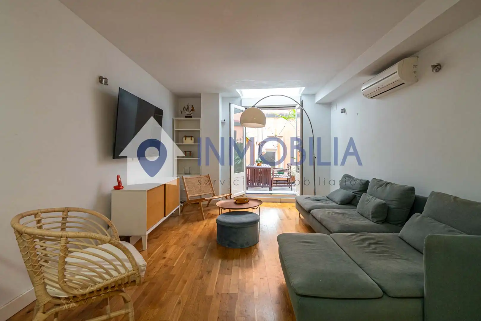 Wohnzimmer von Maisonette zum Verkauf in Madrid mit Klimaanlage, Heizung und Terrasse
