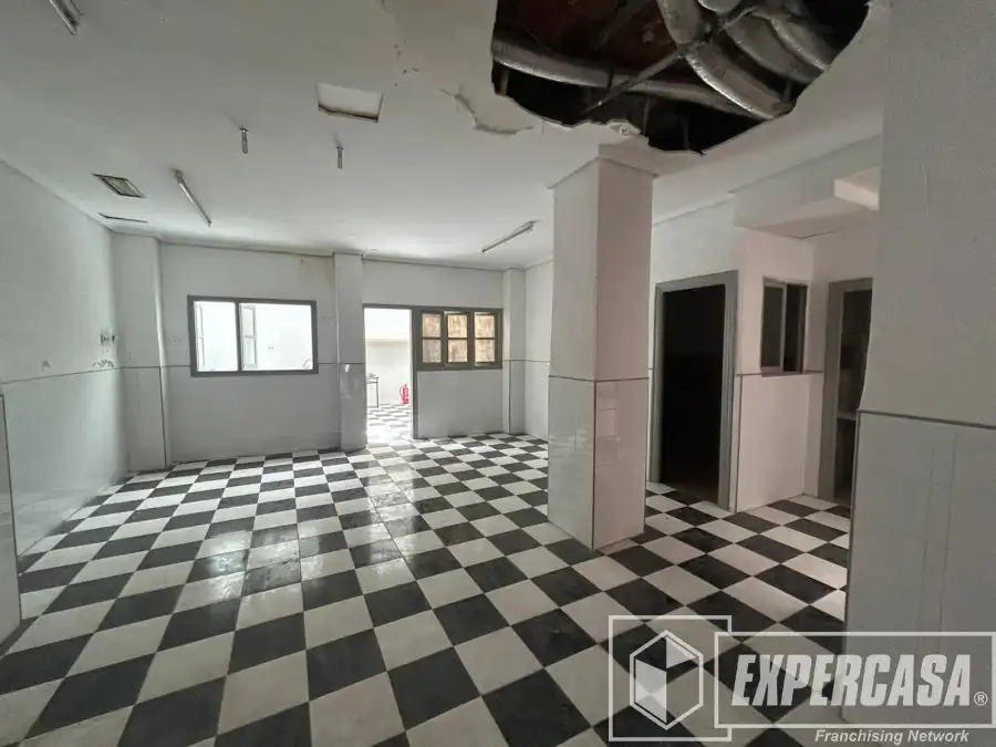 Local en venda en Casinos amb Aire condicionat