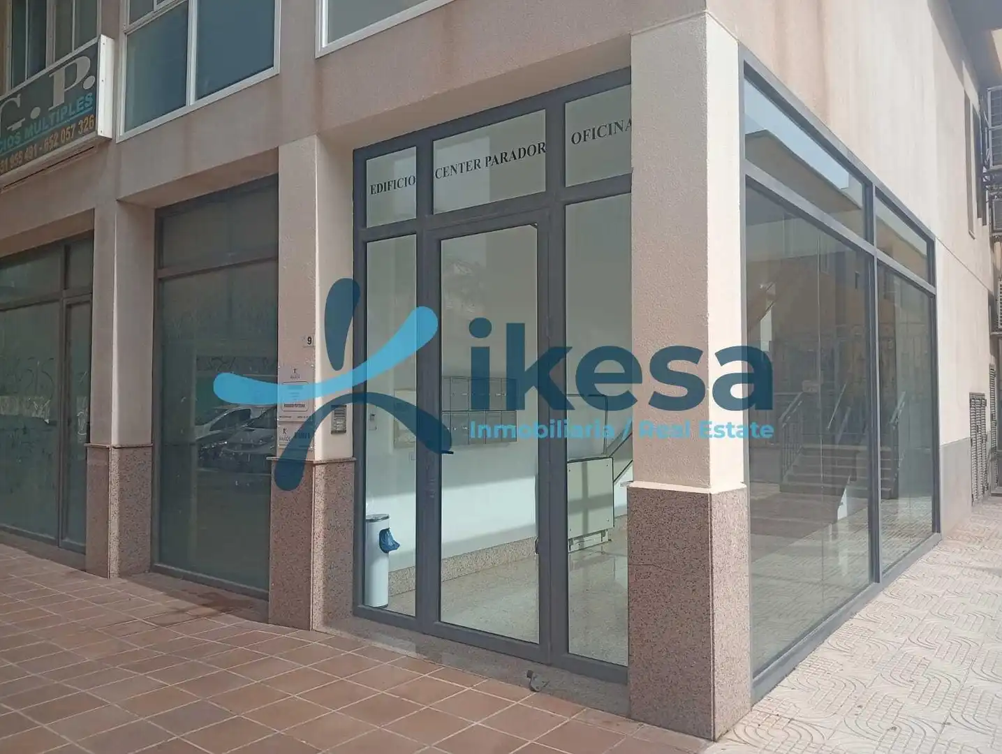 Local comercial en venta en El Parador de las Hortichuelas, imagen 3