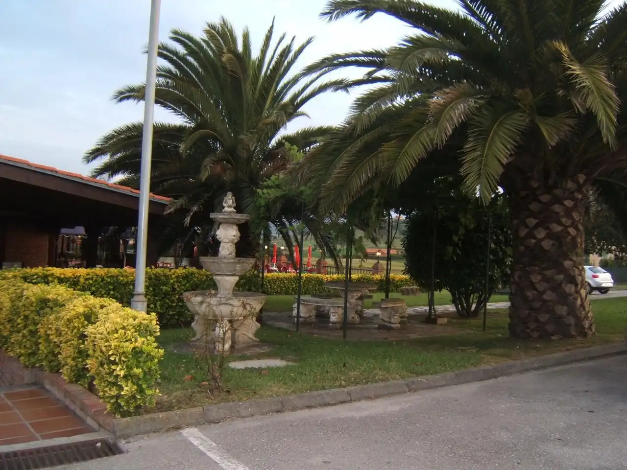 Garden of Buildings for sale in Santillana del Mar