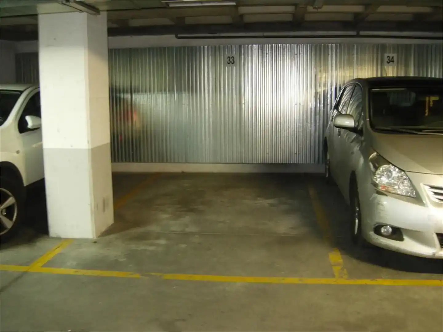 Parking of Garage for rent in Retiro