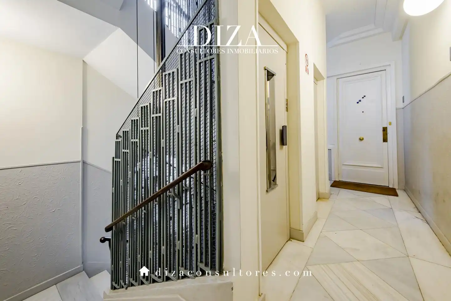 Flat with terrace for sale in Gran Vía, imagen 42