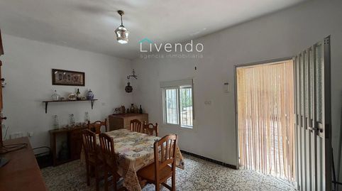 Chalet independiente en parcela urbana con todos los suministros., image 3