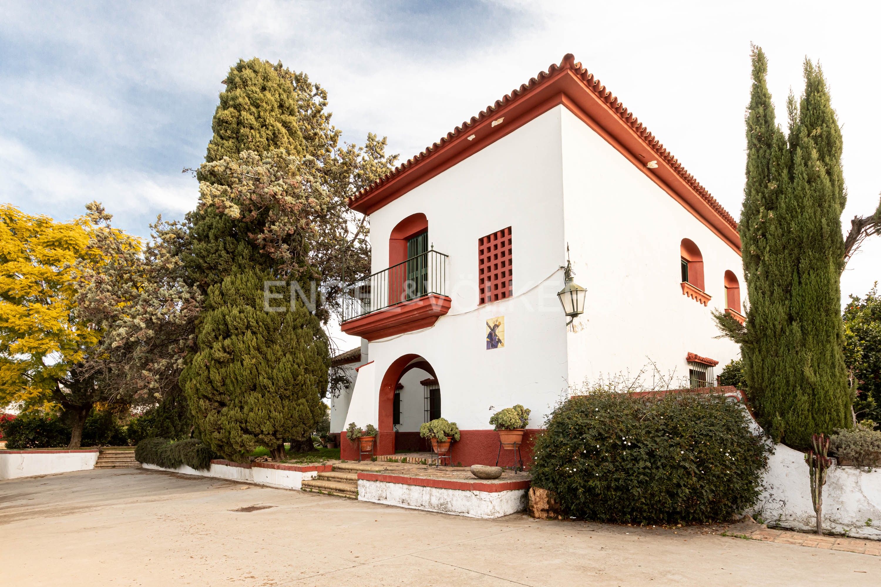 Außenansicht von Country house zum verkauf in Gines mit Klimaanlage, Heizung und Privatgarten