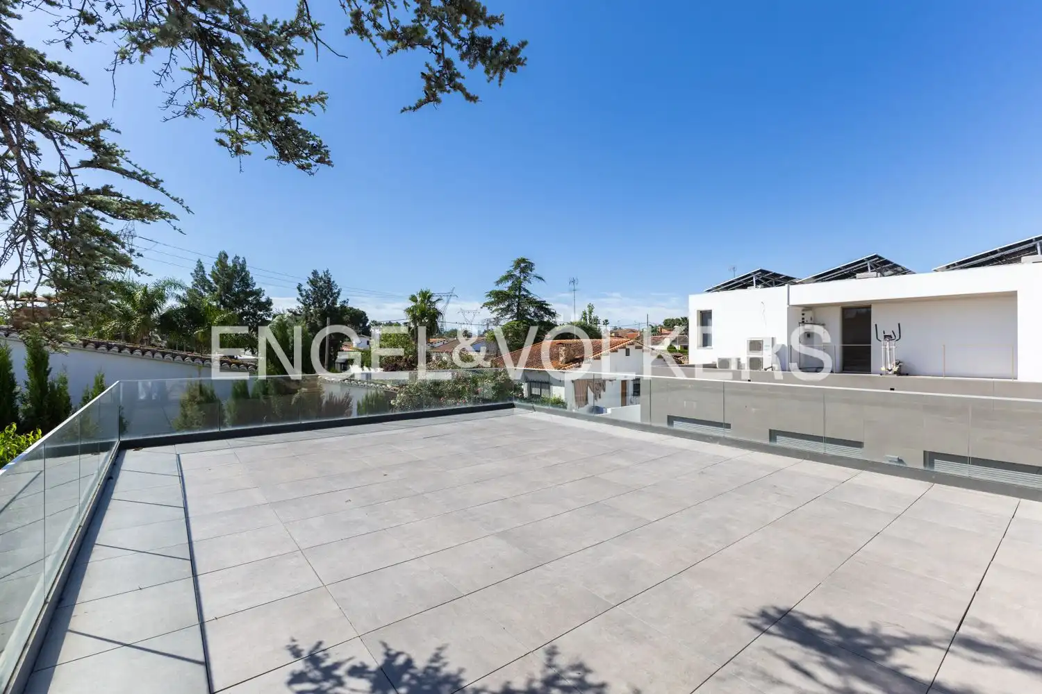 Terraza de Casa o chalet en venta en L'Eliana con Aire acondicionado, Calefacción y Jardín privado