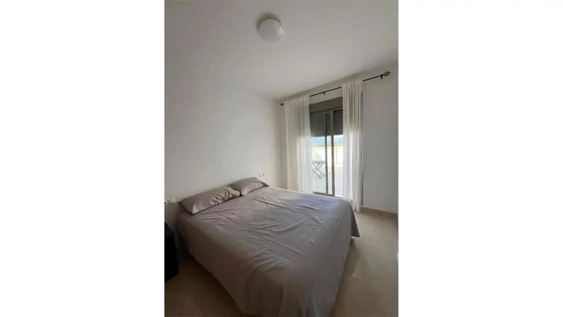Schlafzimmer von Maisonette zur Miete in Oliva mit Klimaanlage, Heizung und Terrasse