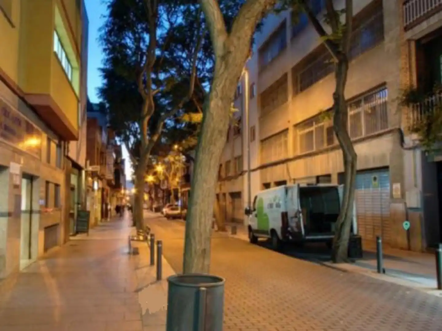 Vista exterior de Piso en venta en Santa Coloma de Gramenet