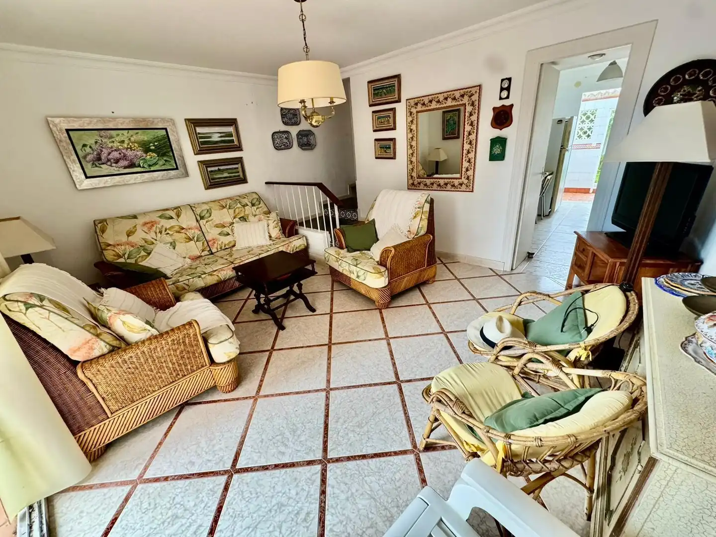 Sala de estar de Casa adosada en venta en Punta Umbría con Terraza, Amueblado y Balcón