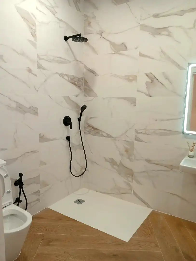 Bathroom of Apartments for sale in Gijón   with Heating, Oven and Washing machine