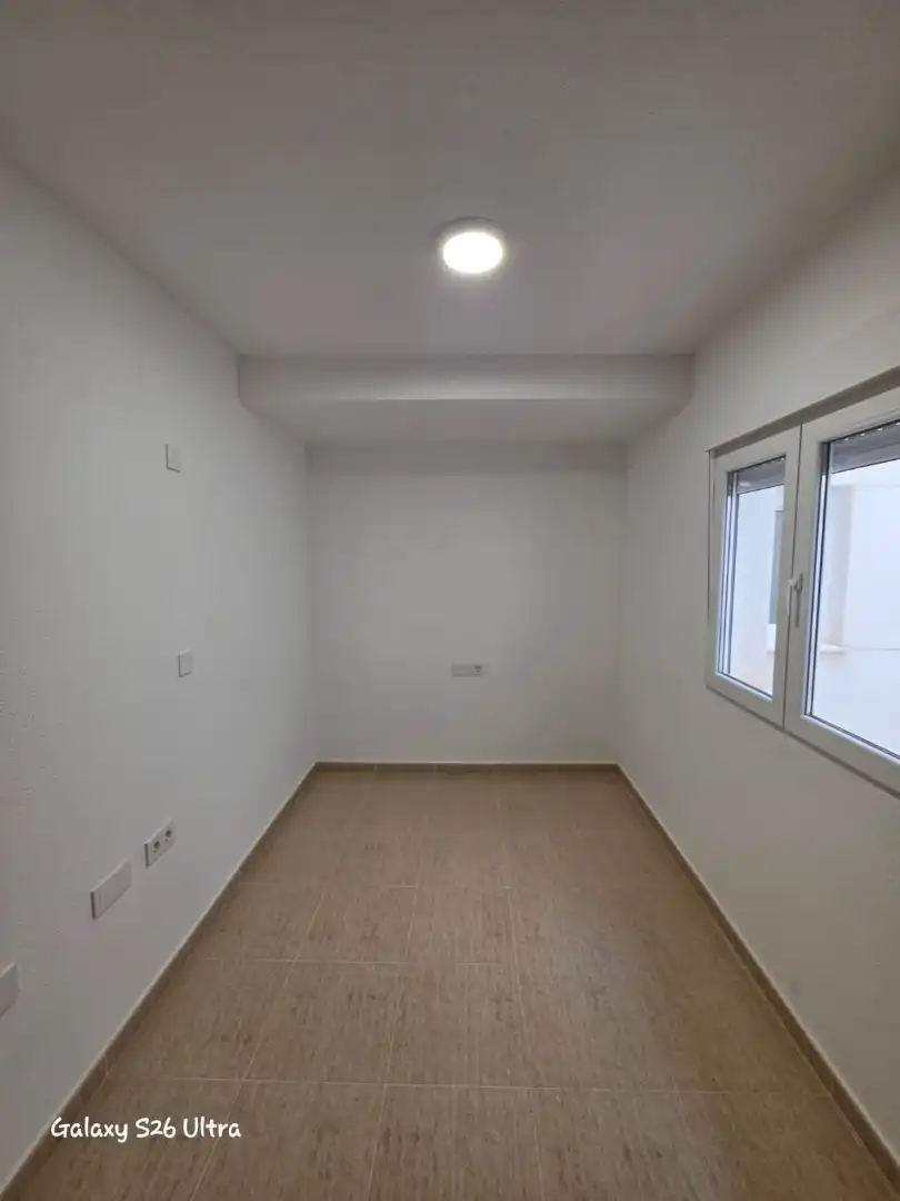 Flat for rent in Albatera  with Air Conditioner, Storage room and Furnished