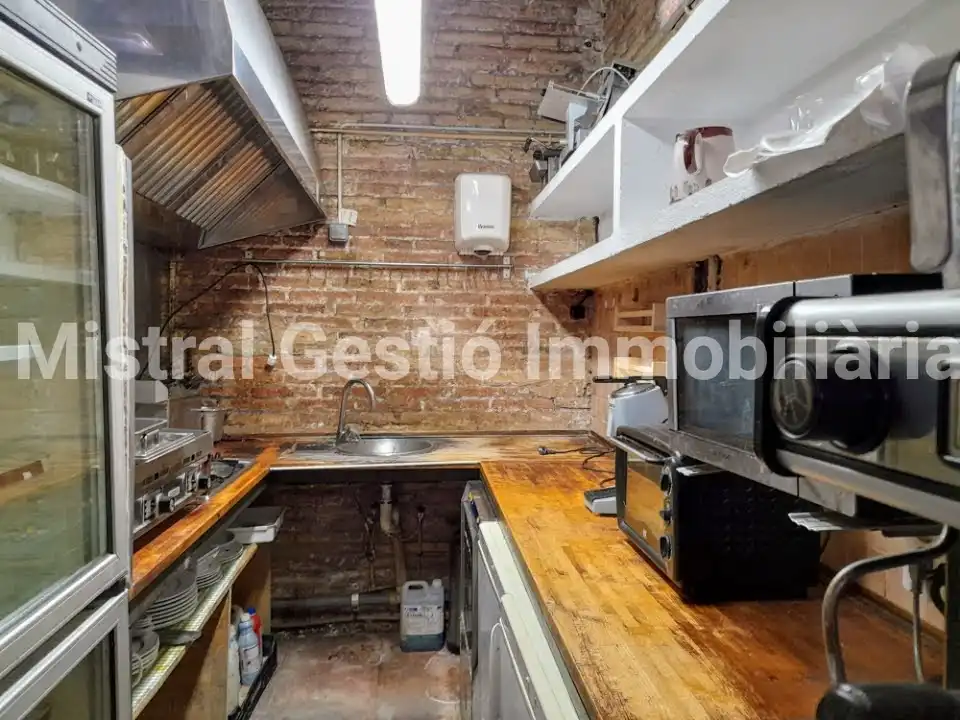 Kitchen of Commercial properties for sale in Barcelona