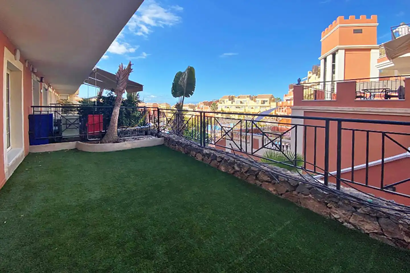 Terraza de Apartamento en venta en Arona con Terraza, Amueblado y Piscina comunitaria