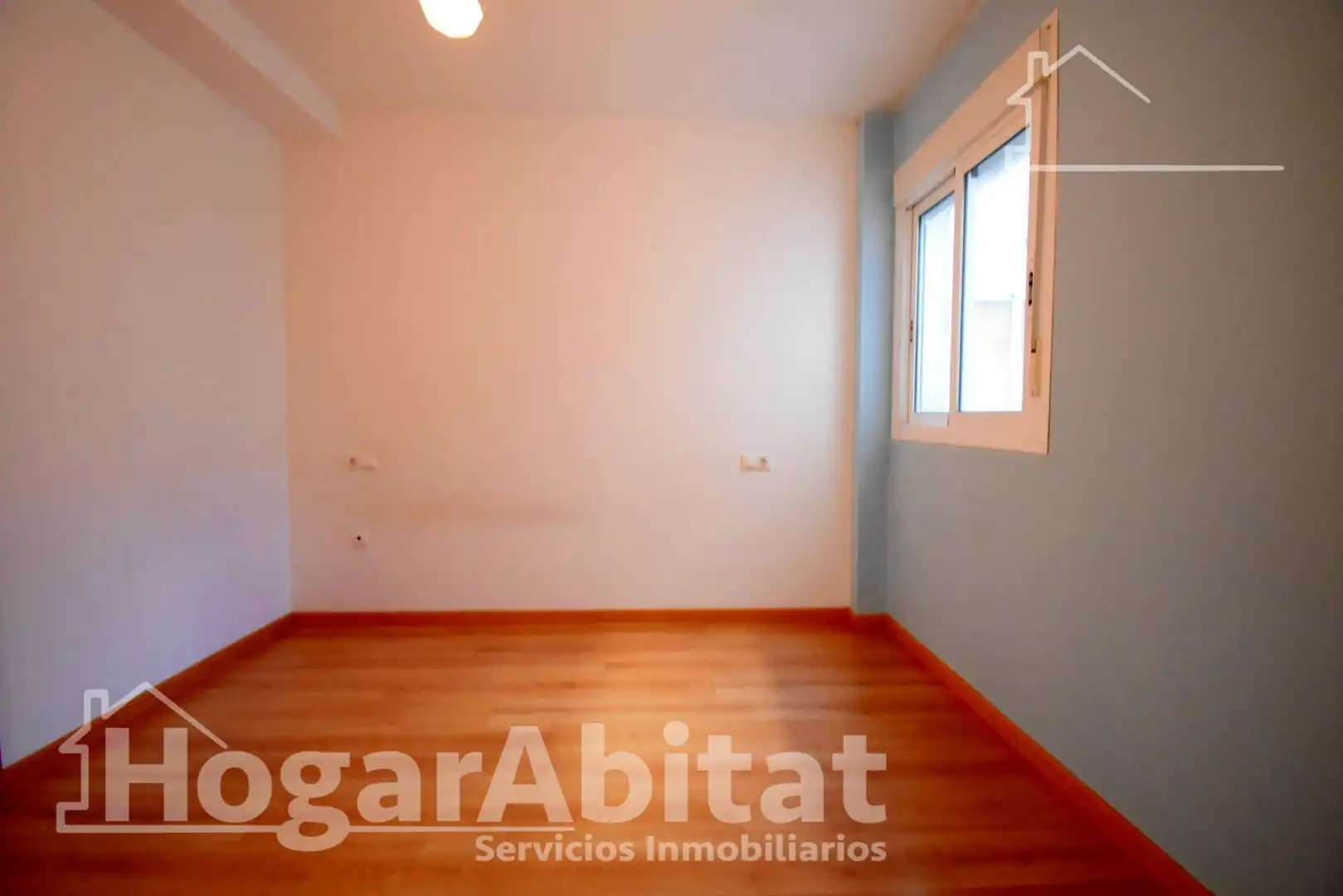 Bedroom of Attic for sale in Pedreguer  with Air Conditioner, Parquet flooring and Terrace