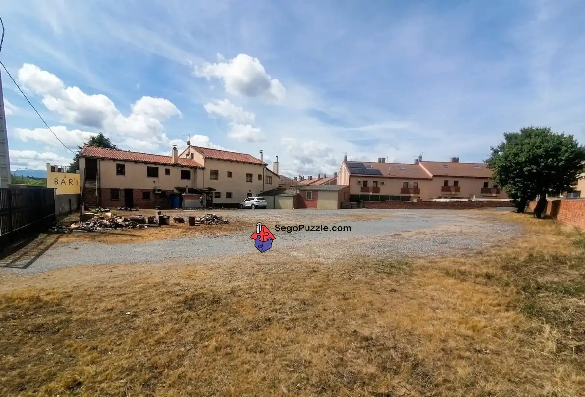 Haus oder Chalet zum Verkauf in Roda de Eresma mit Klimaanlage, Heizung und Terrasse