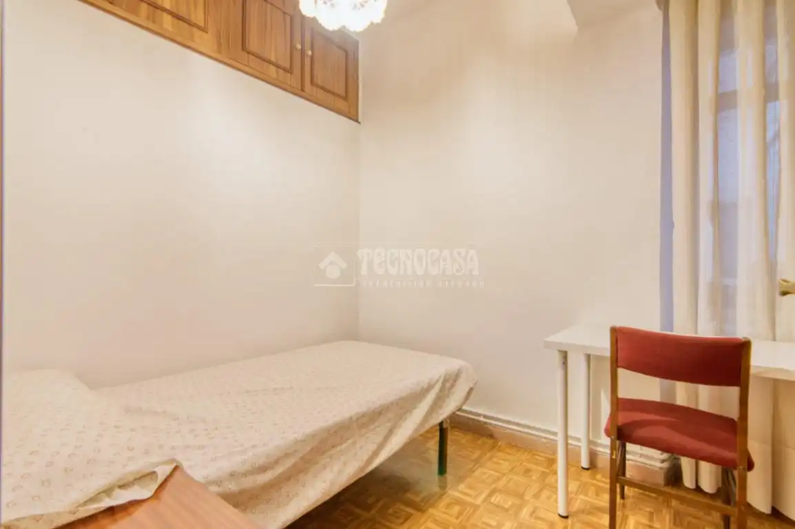 Schlafzimmer von Wohnung zur Miete in Salamanca