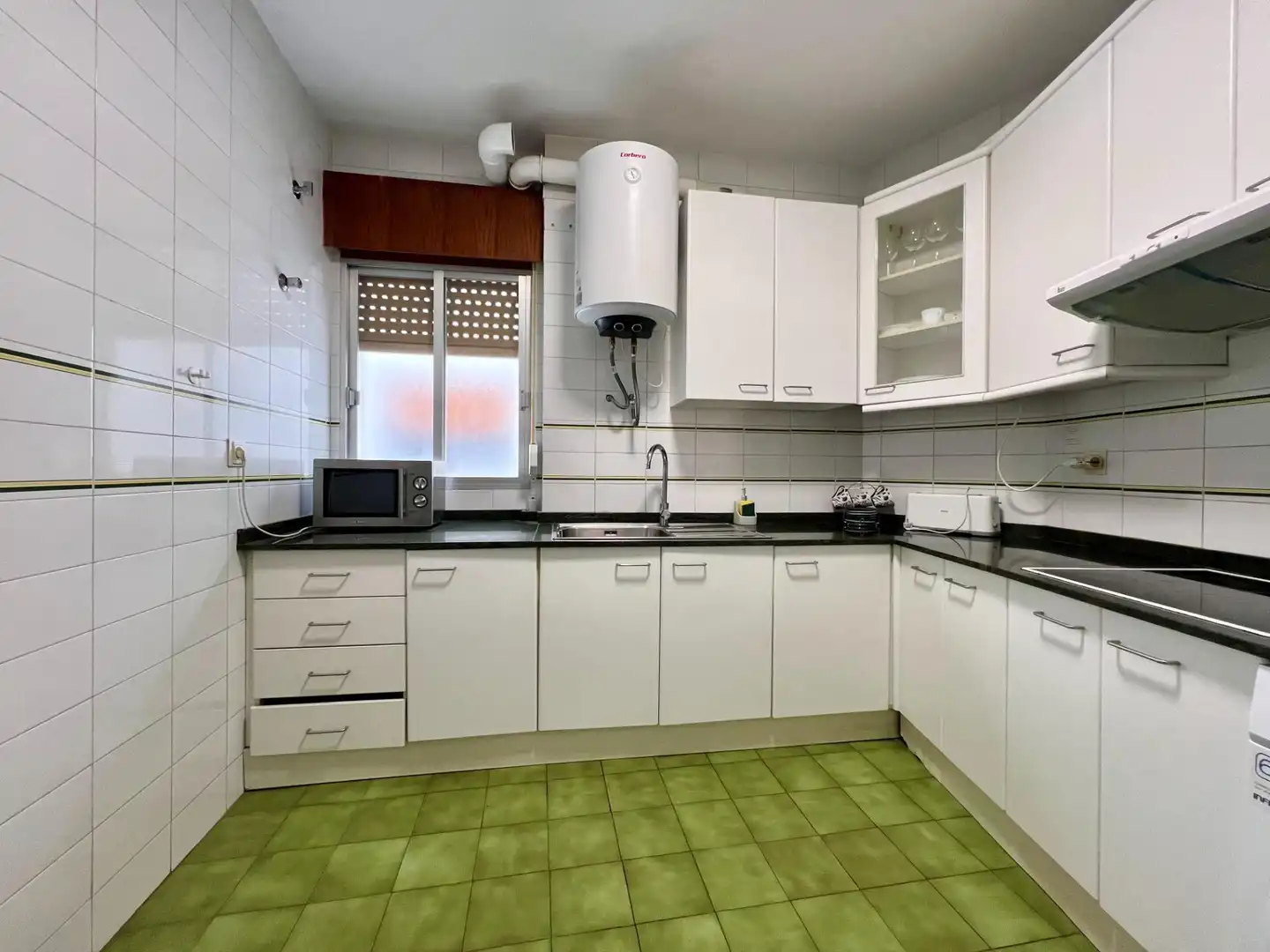 Cocina de Piso en venta en Córdoba con Aire acondicionado, Calefacción y Terraza