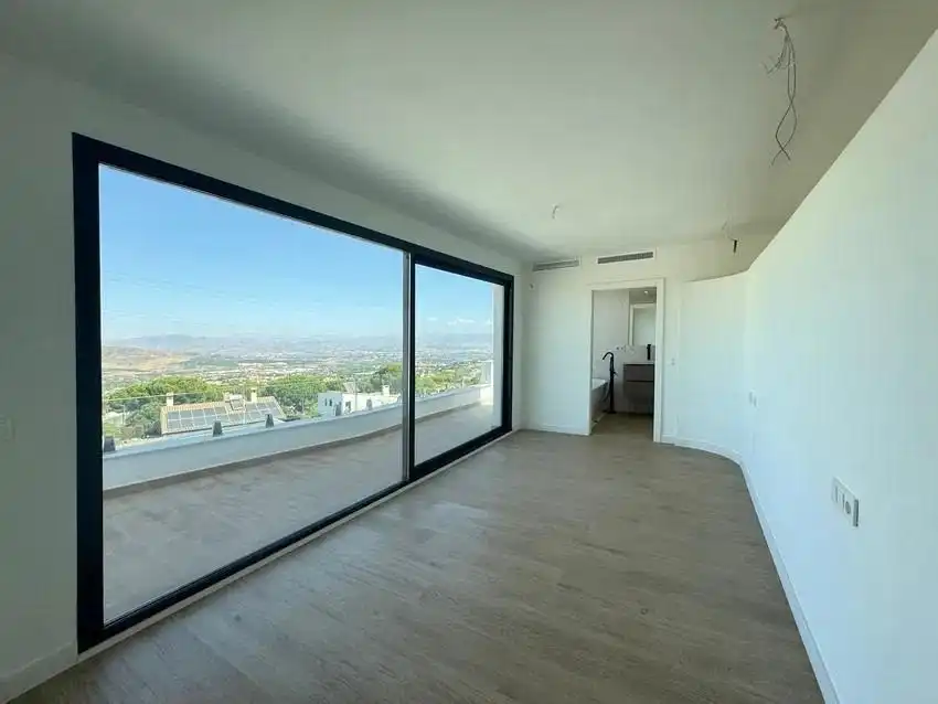 Chalet con terraza en venta en Pinos de Alhaurín - Periferia, imagen 38