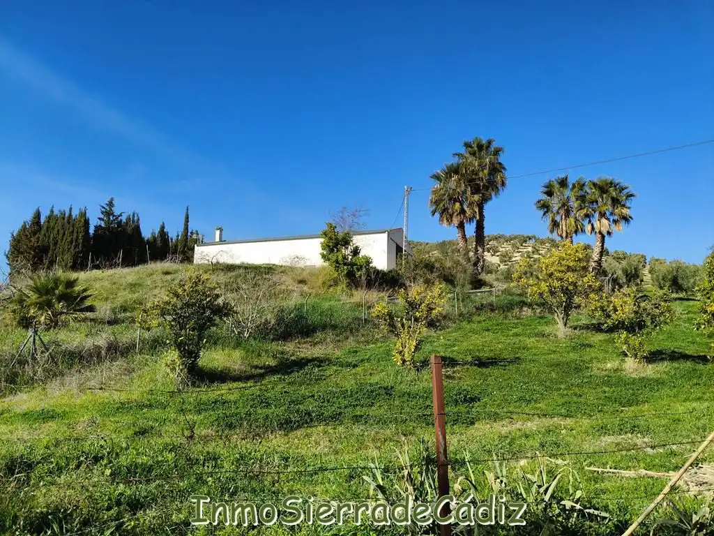 Casa rústica amb piscina en venda a N/A
