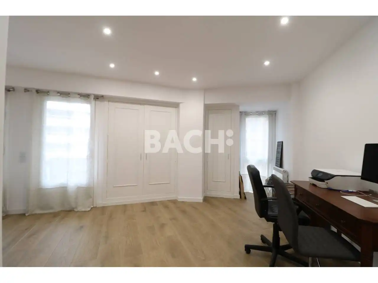 Piso en venta en Vic con Calefacción y Balcón