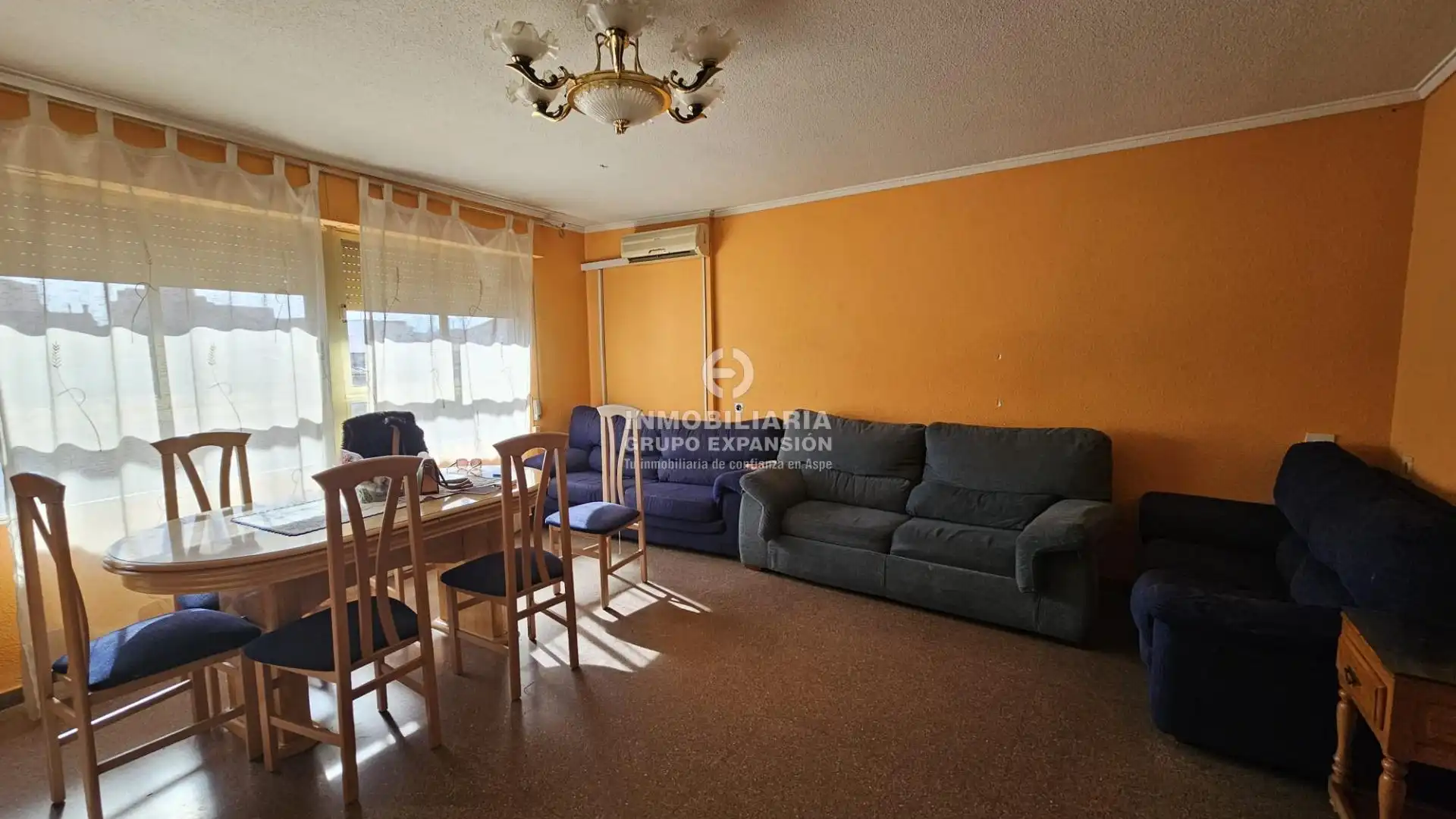Sala de estar de Piso en venta en Monforte del Cid con Aire acondicionado