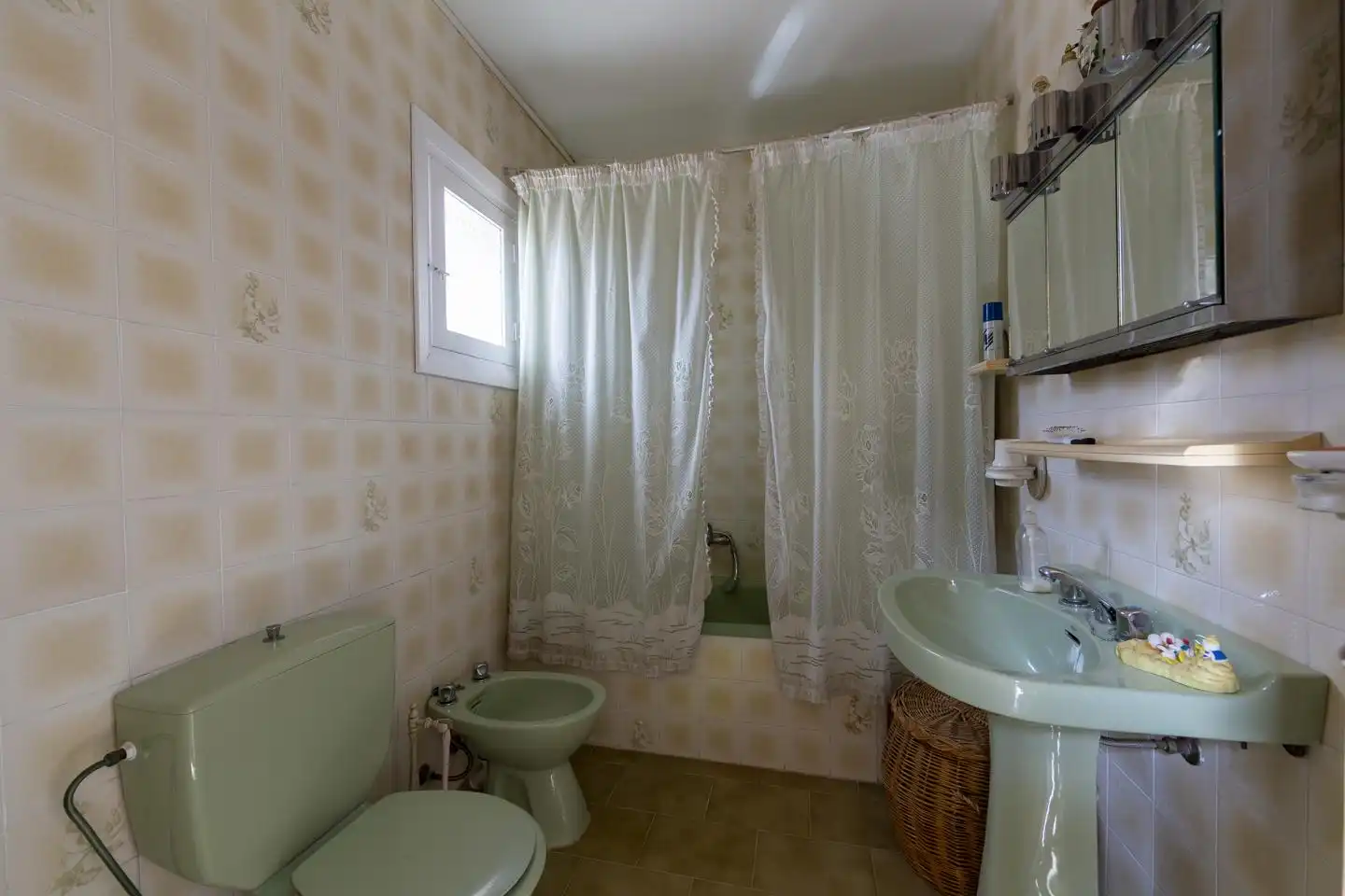 Baño de Casa o chalet en venta en Almería con Aire acondicionado, Jardín privado y Terraza