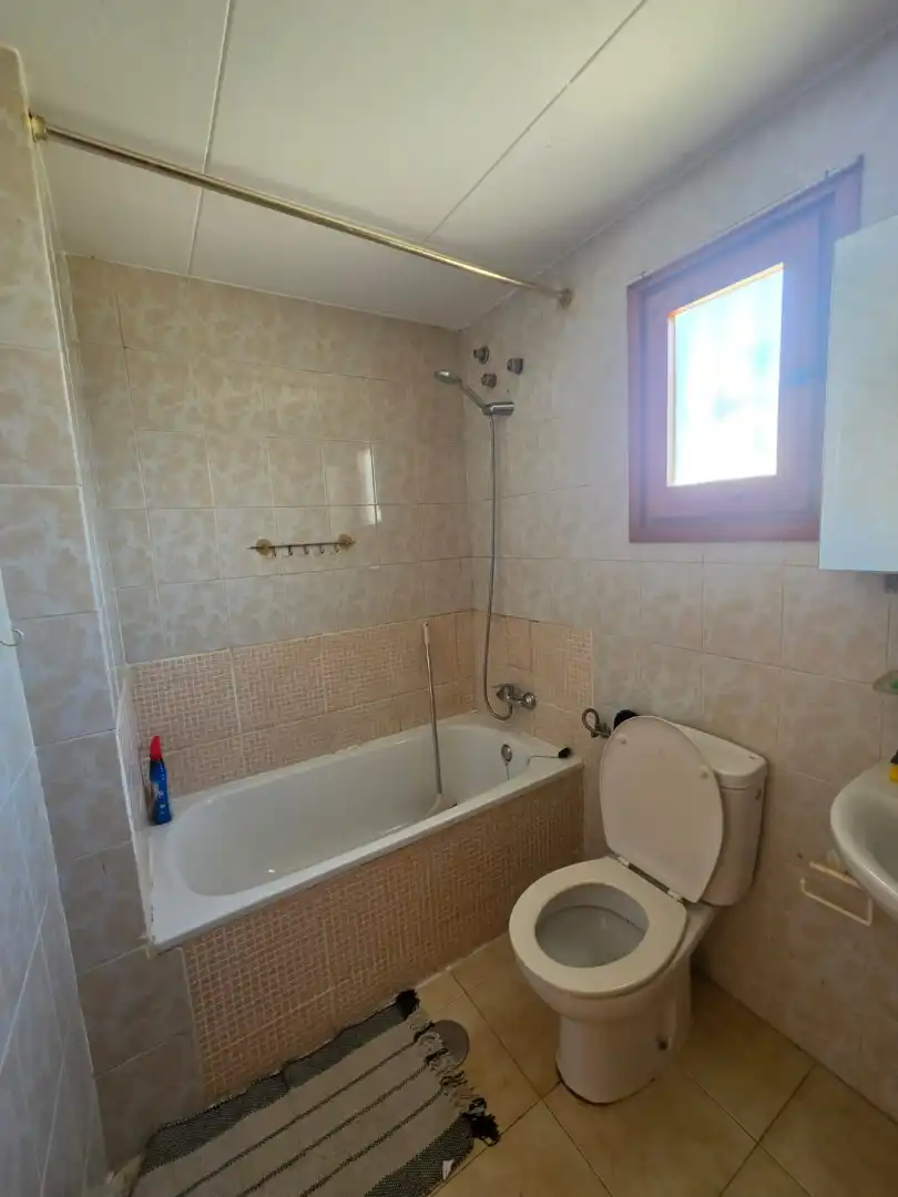 Bathroom of Flat for sale in Torrevieja  with Furnished