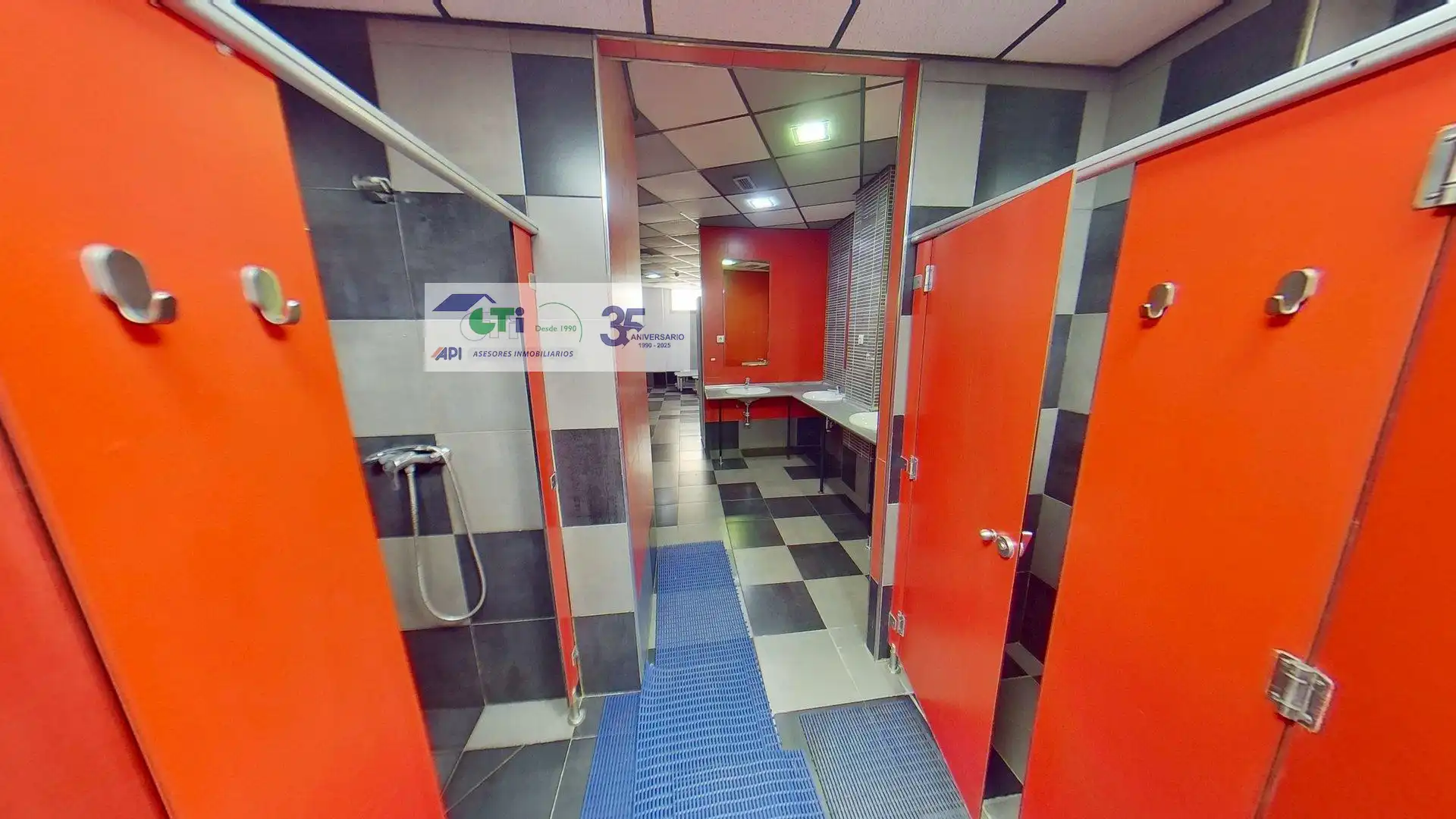 Badezimmer von Geschaftsraum zur Miete in Zaragoza