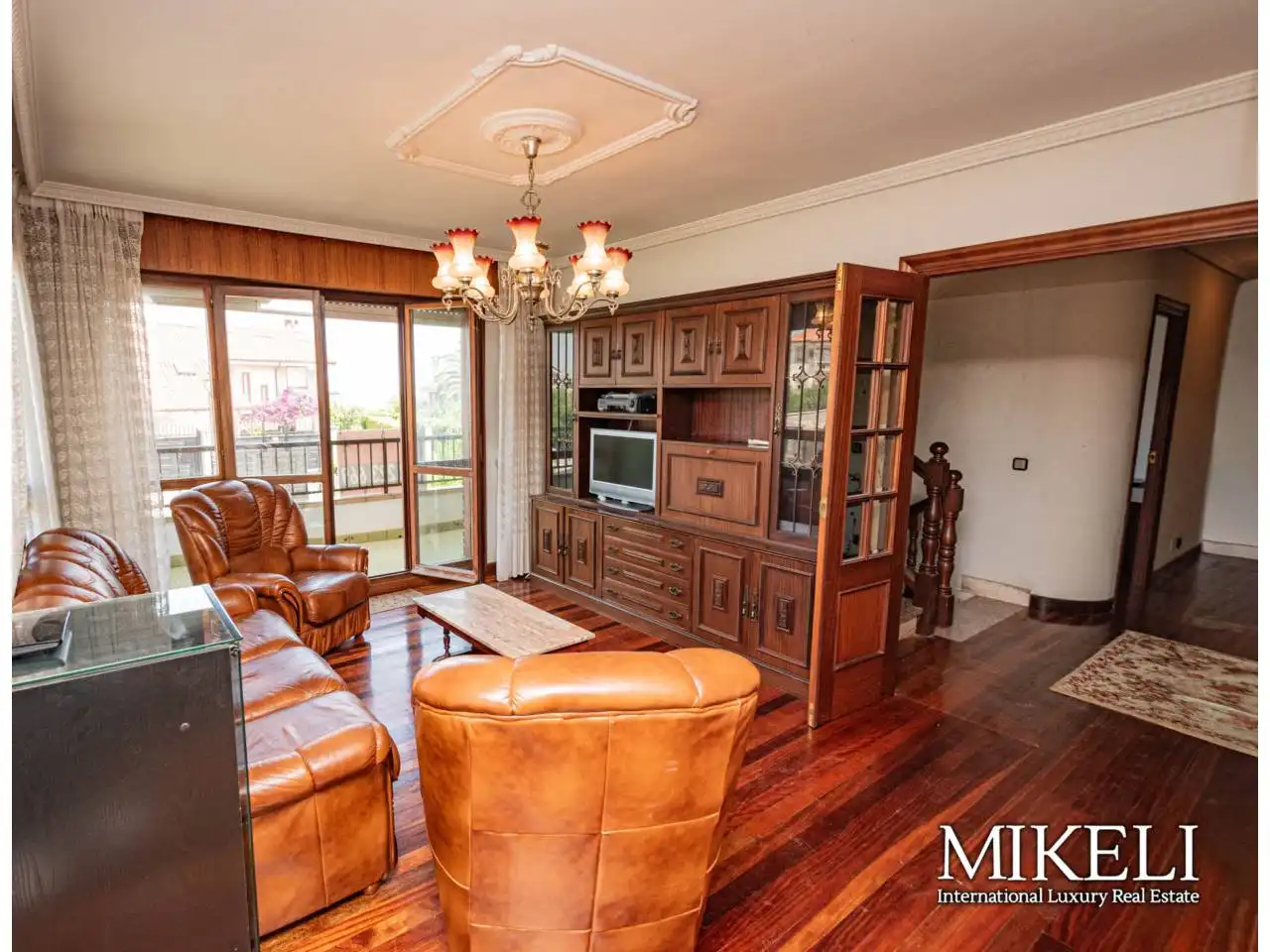 Living room of Houses for sale in Camargo  with Heating, Private garden and Parquet flooring
