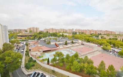 Swimming pool of Flat for sale in  Madrid Capital  with Terrace