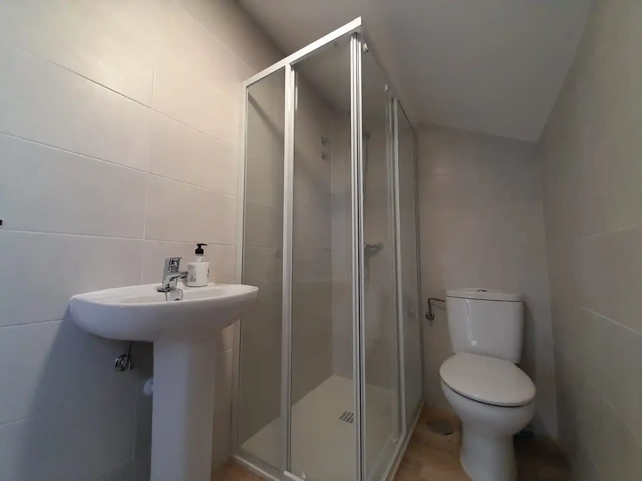 Bathroom of Houses for sale in San Martín de la Vega  with Air Conditioner, Heating and Private garden