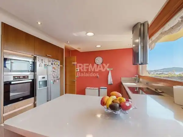 Cocina de Casa o chalet en venta en Vigo  con Aire acondicionado, Calefacción y Jardín privado