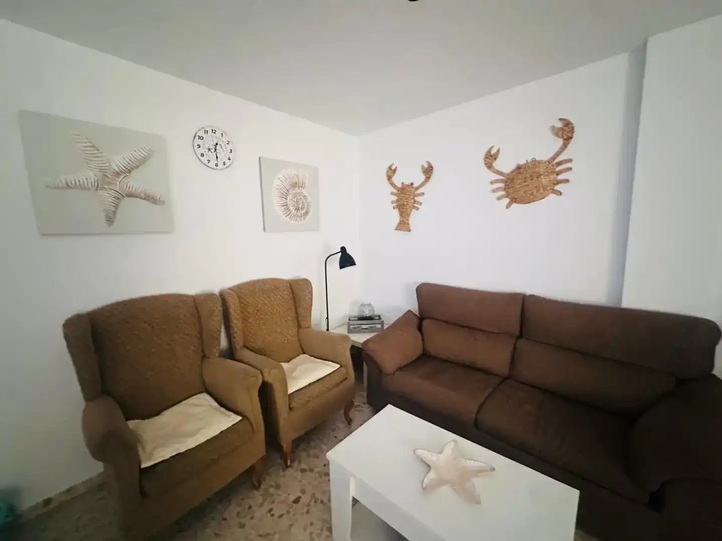 Sala d'estar de Pis de lloguer en Chipiona amb Aire condicionat, Moblat i Rentadora