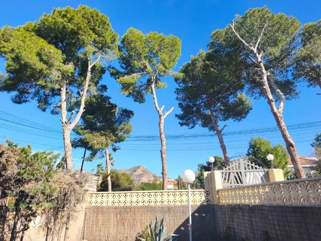 Außenansicht von Haus oder Chalet zum Verkauf in Cartagena mit Klimaanlage, Heizung und Privatgarten