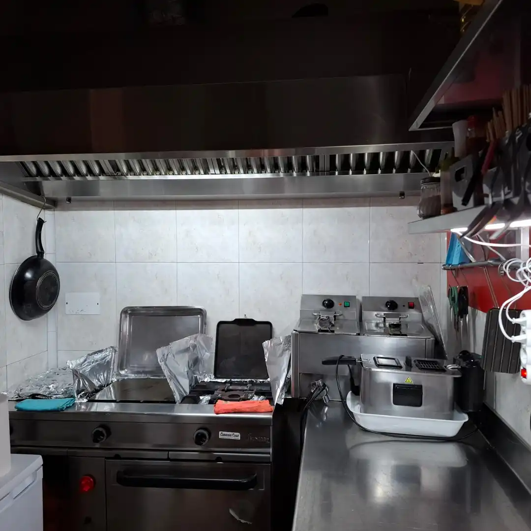 Cocina de Local en venta en Azuqueca de Henares con Aire acondicionado, Calefacción y Terraza