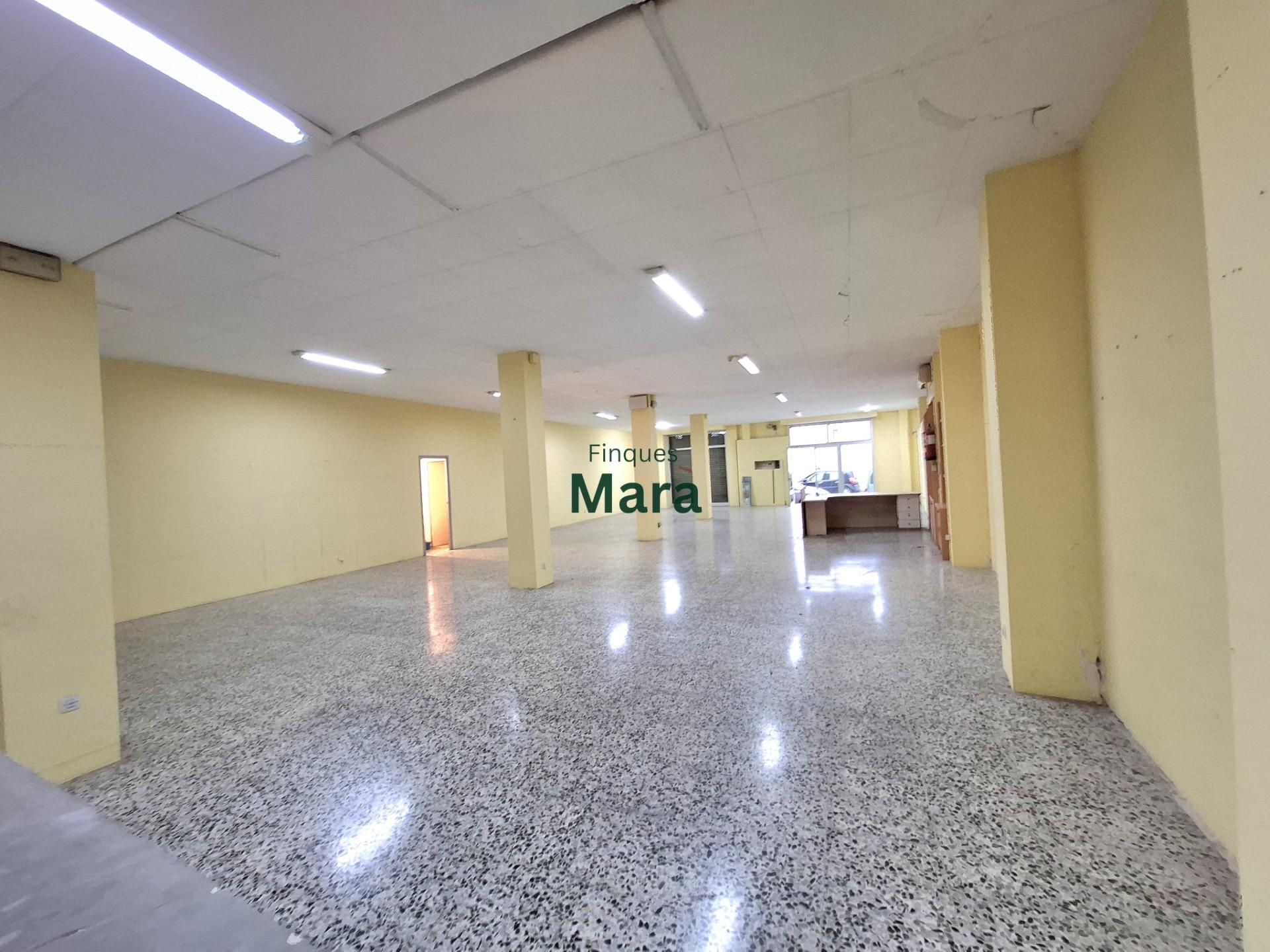 Local de lloguer a Vinyets - Molí Vell